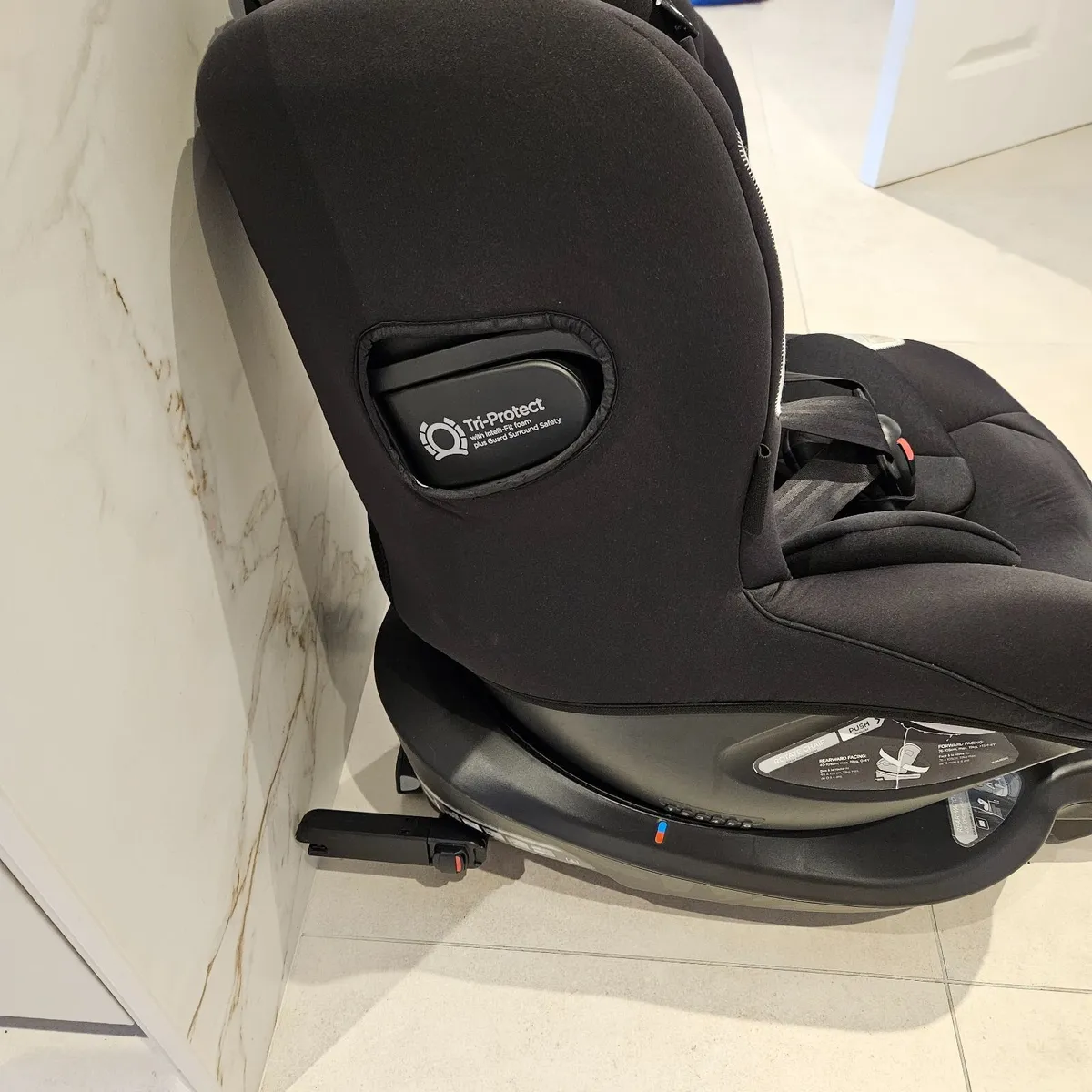 Joie i spin 360 Car seat - Image 1