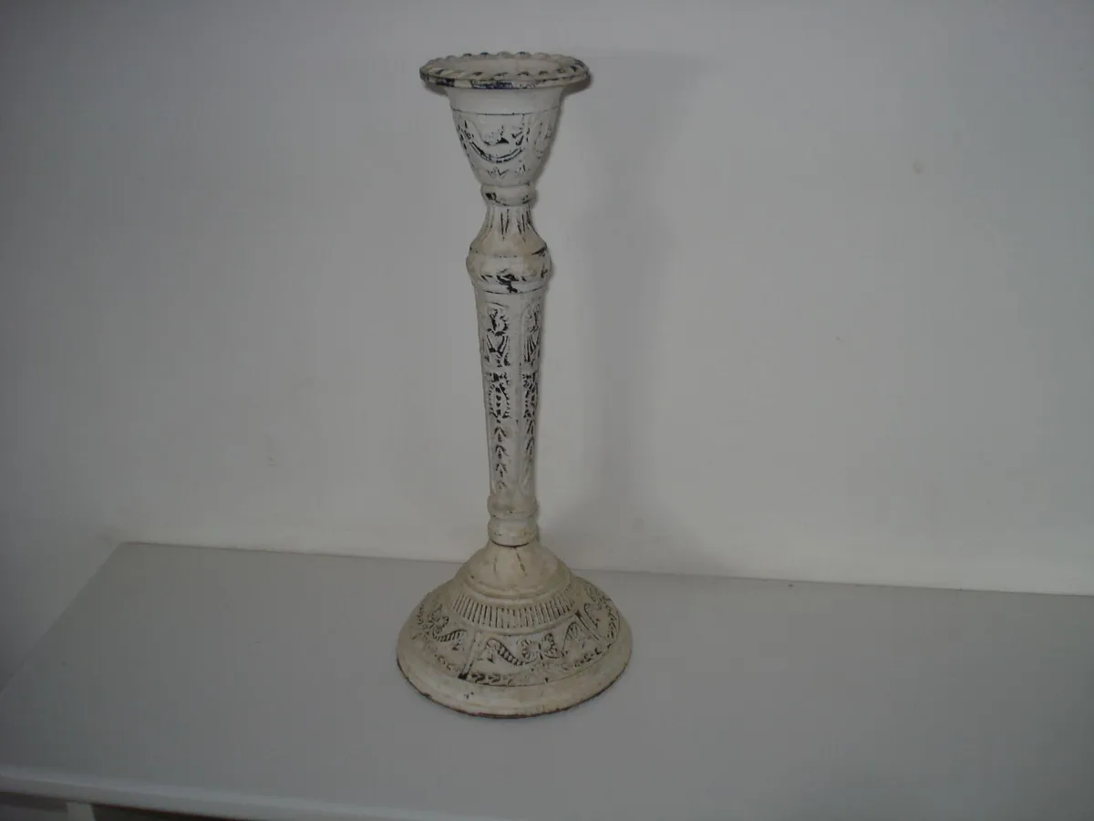 4 WHITEMETAL CANDLE STICK HOLDERS. - Image 2
