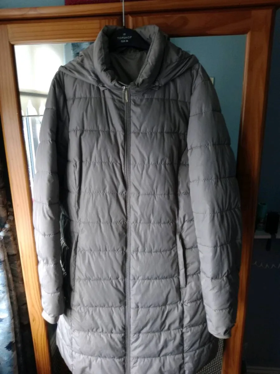 PADED QUILTED LONG COAT - Image 2