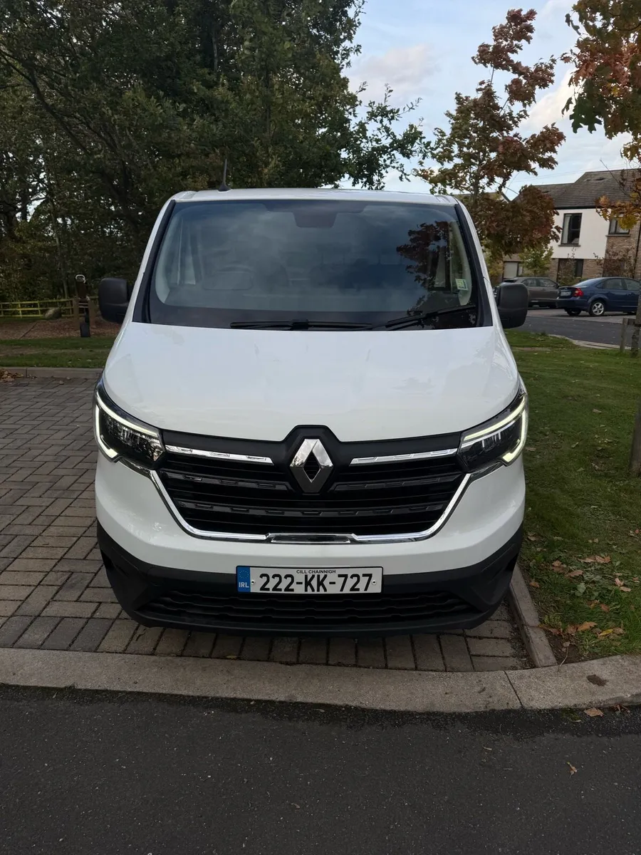 Renault traffic - Image 2