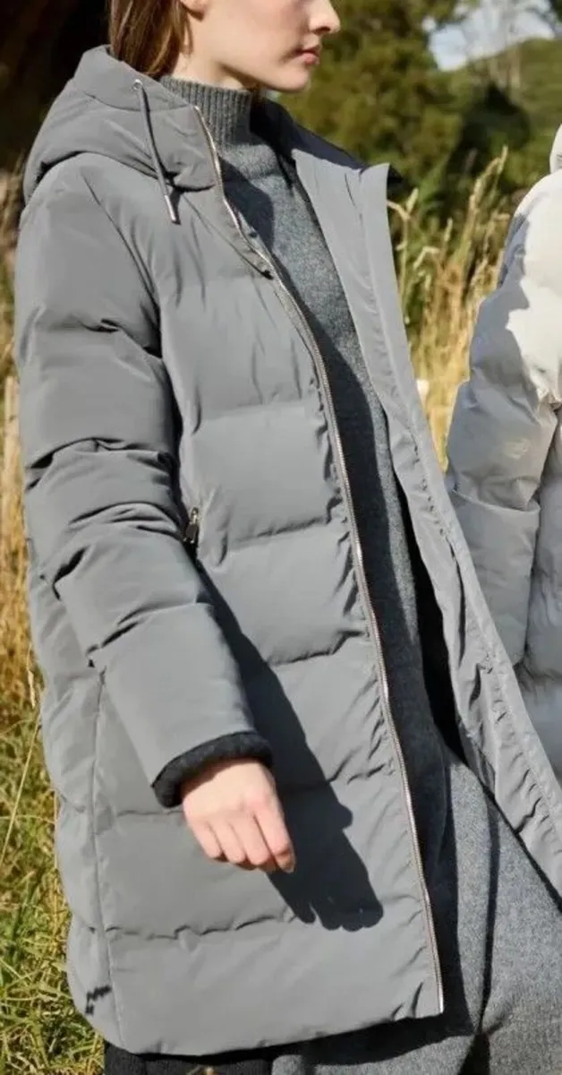 PADED QUILTED LONG COAT - Image 1