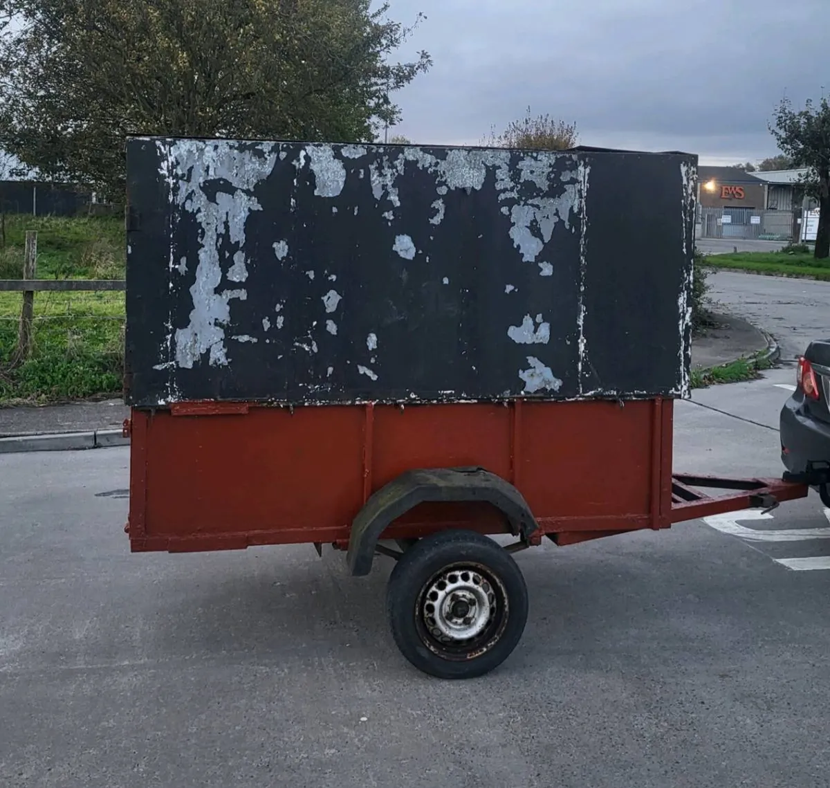 7x4 Steel builders trailer 2 new tyres top  come o - Image 3