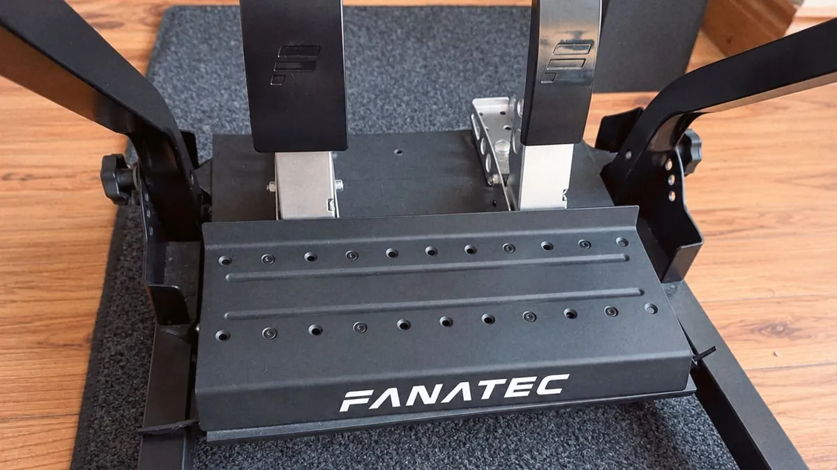 Fanatec CSL DD simulator - Image 3
