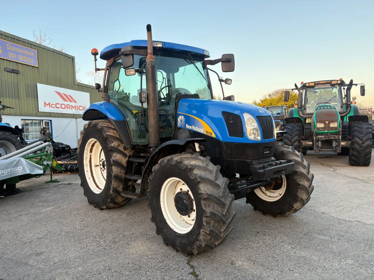2006 New Holland TS100A - Image 2