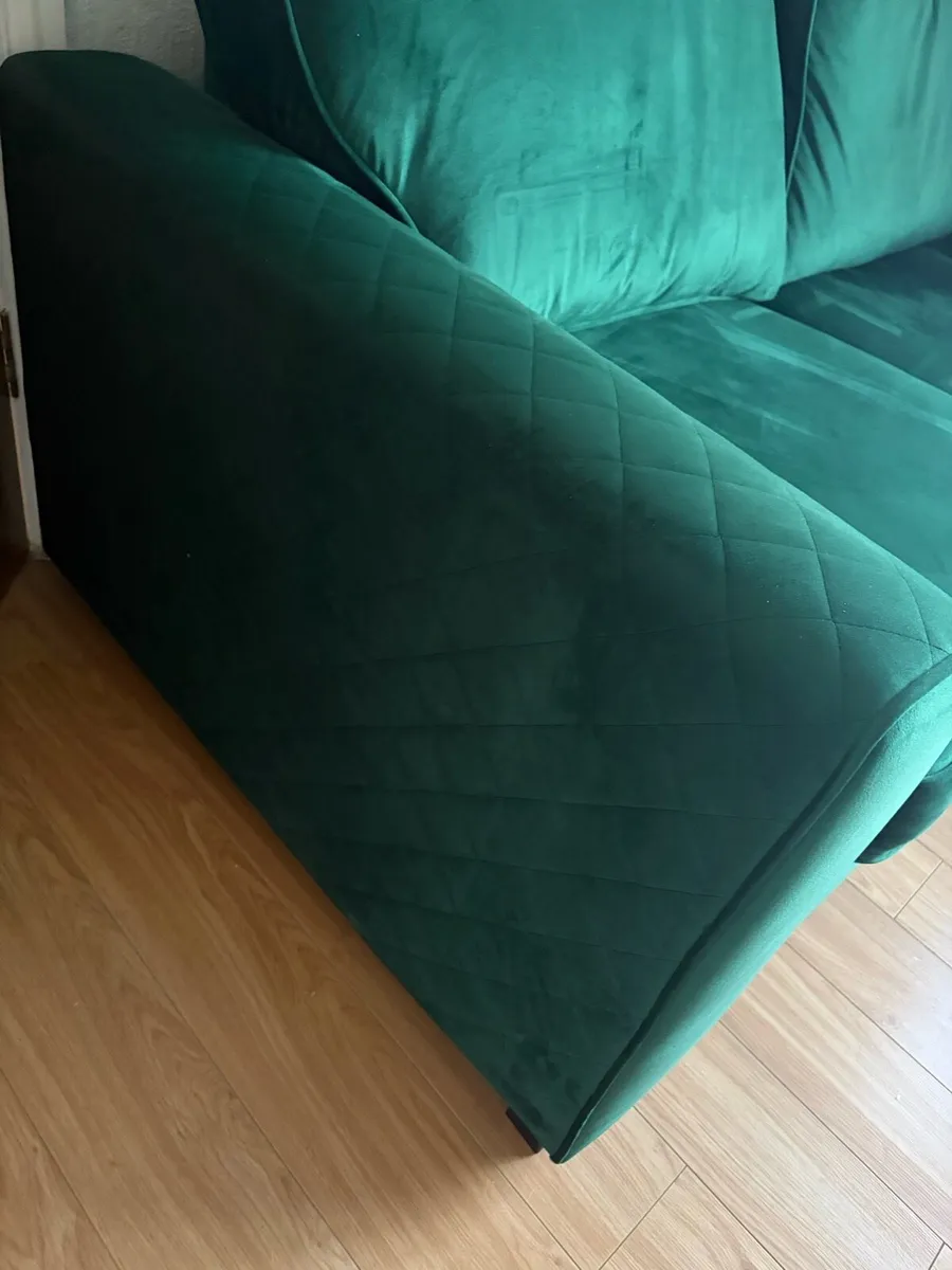 Large 2 seater velvet sofa - Image 3