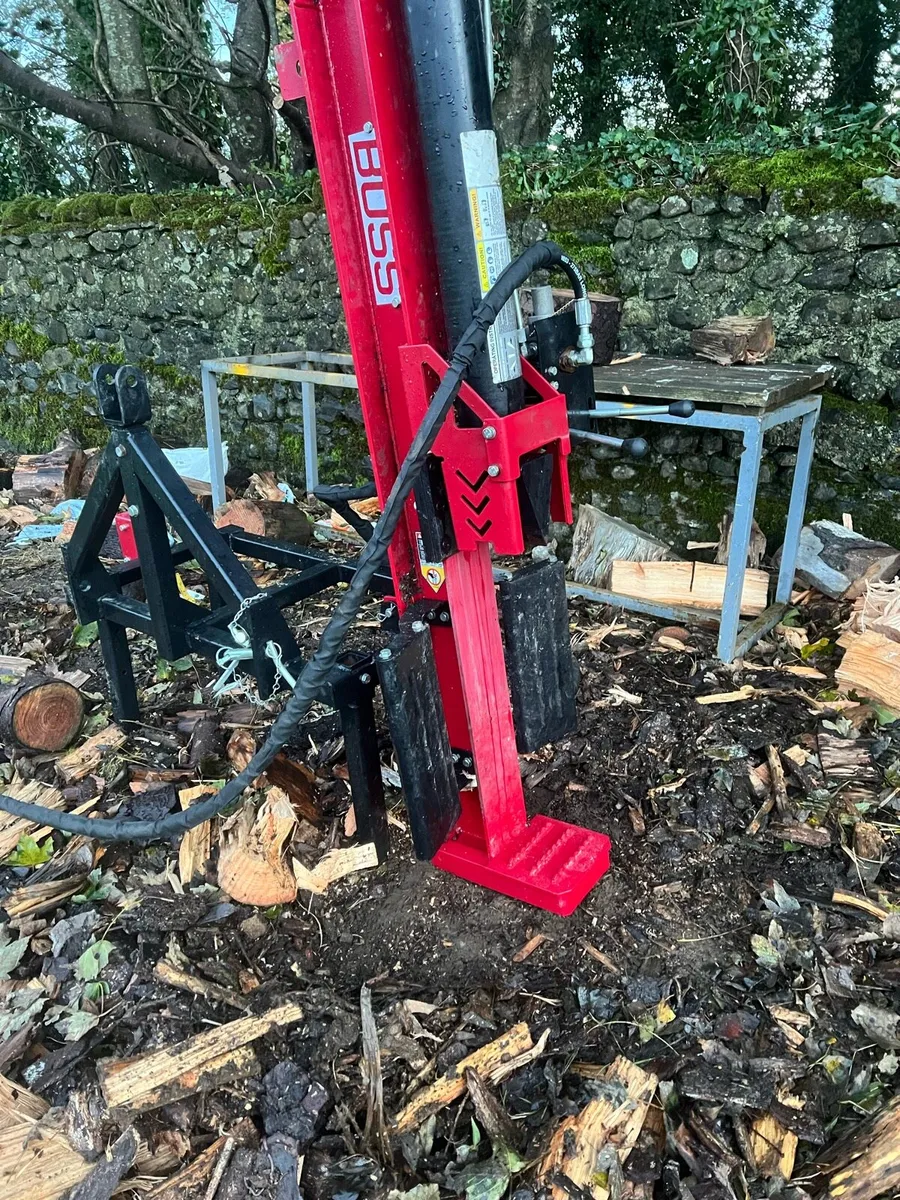 27 ton Log splitter no vat - Image 4