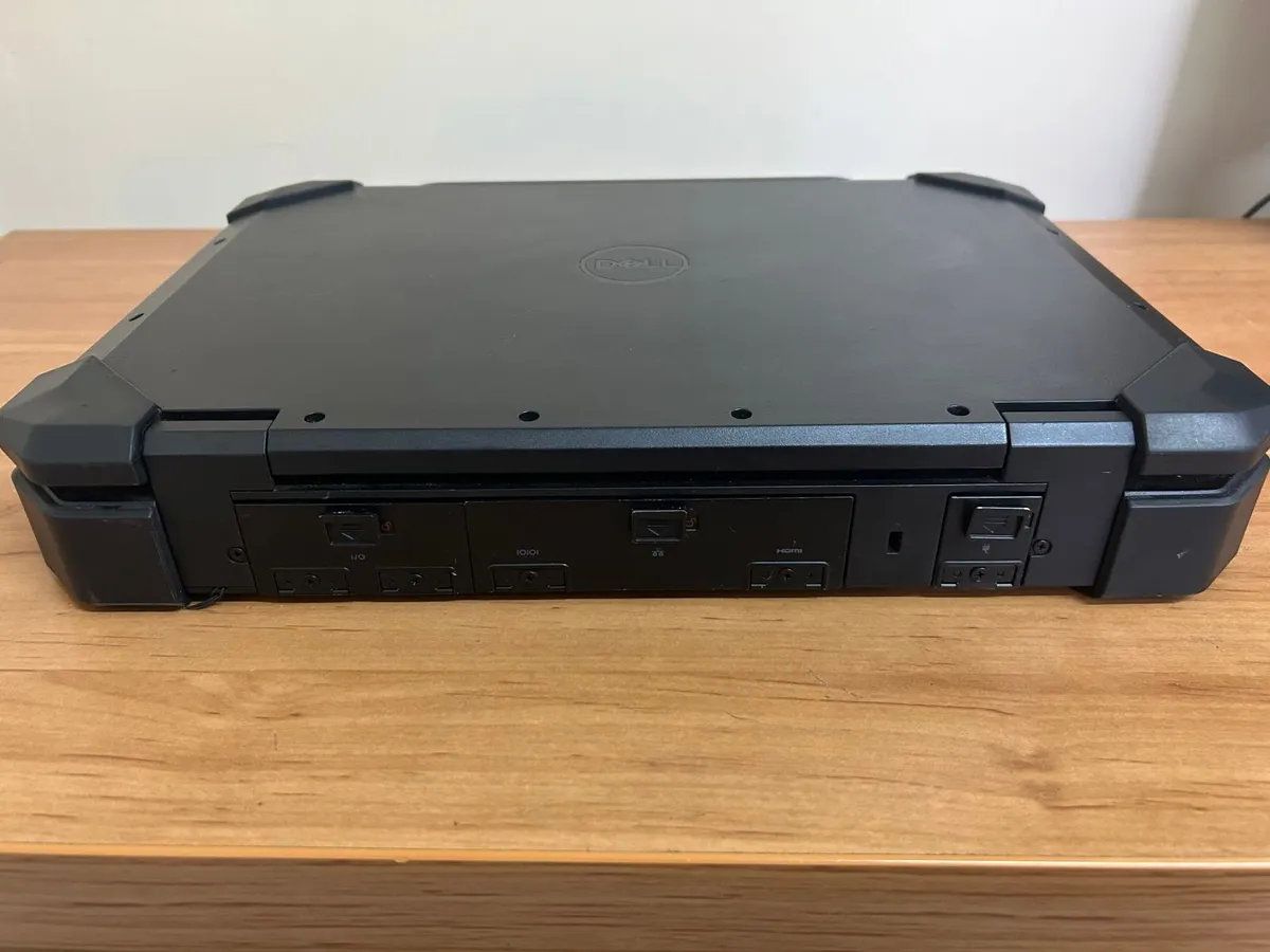 Dell 7424 rugged extreme laptop - Image 4