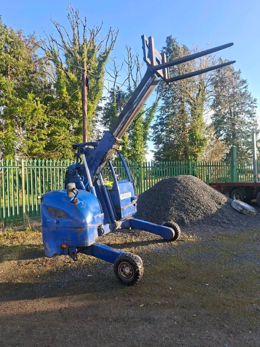 Manitou  forklift - Image 2