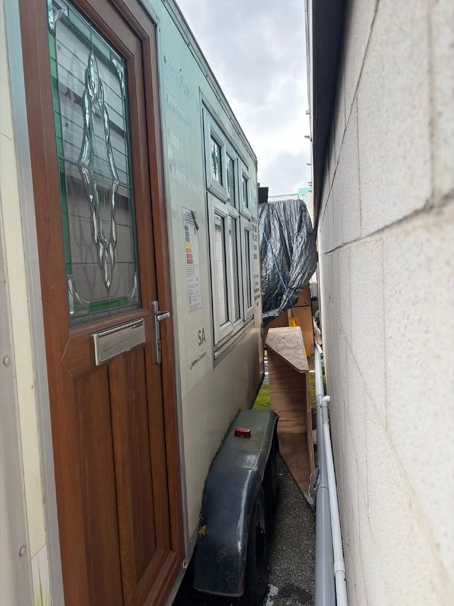 Exhibition trailer - Image 3