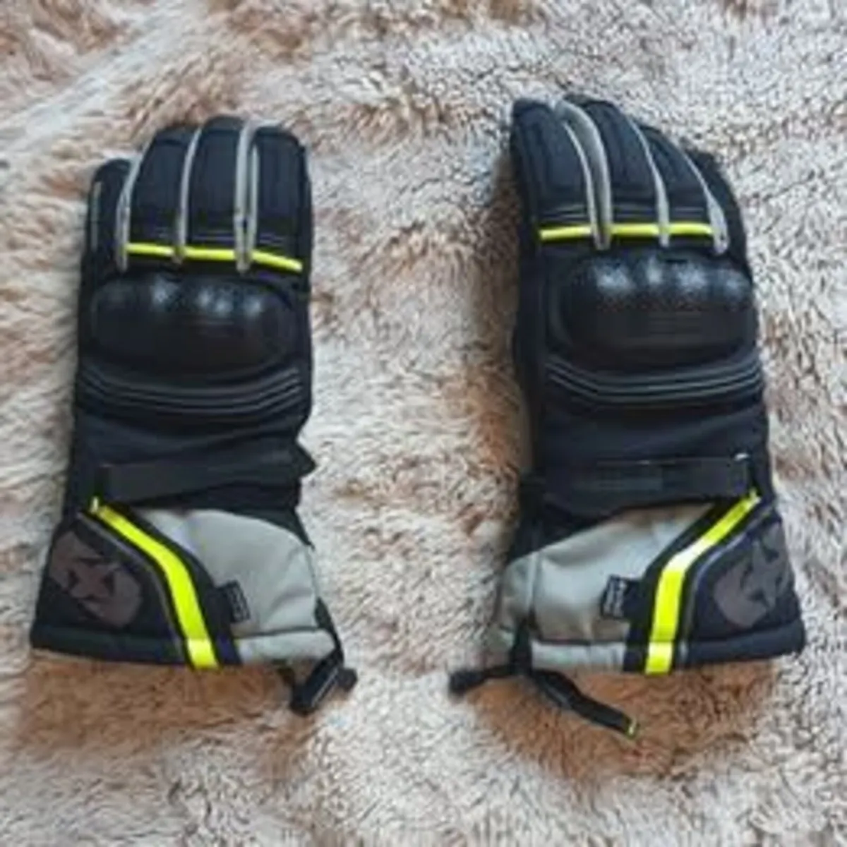 Men's Oxford Motorcycle Gloves. - Image 2