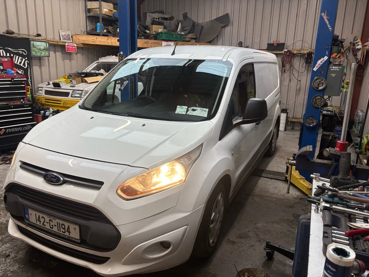 Ford transit connect - Image 2