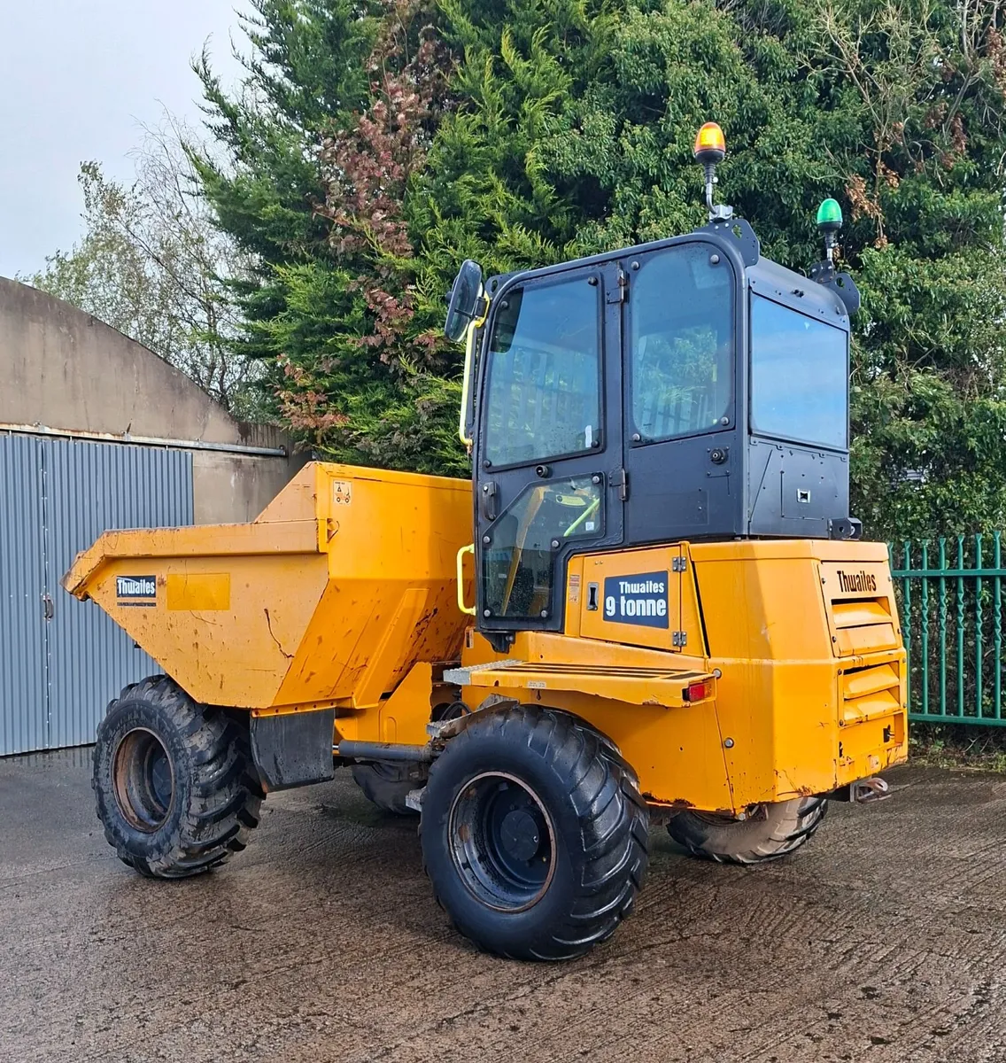 2019 Thwaites 9T Cabbed Dumper (1800hrs) - Image 2