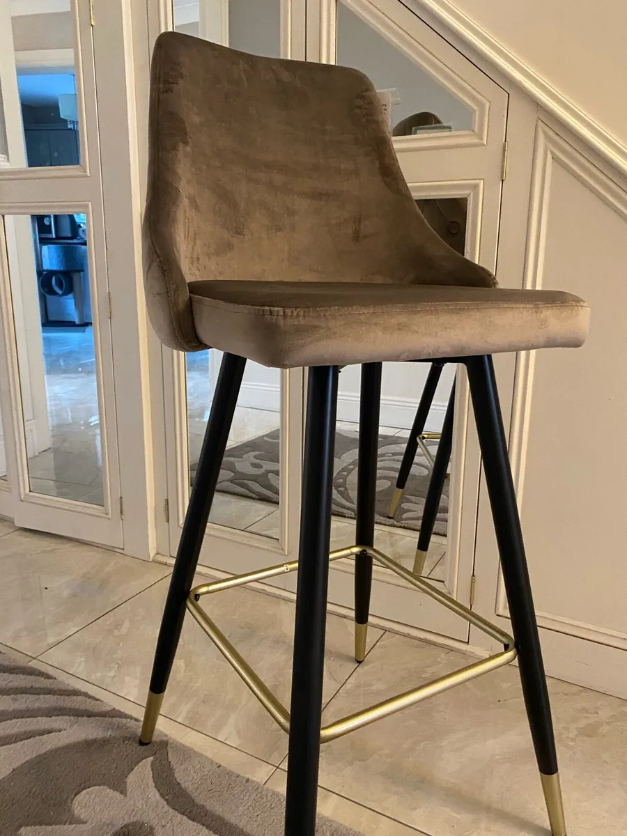 NEW Kitchen Island Stools - Image 1
