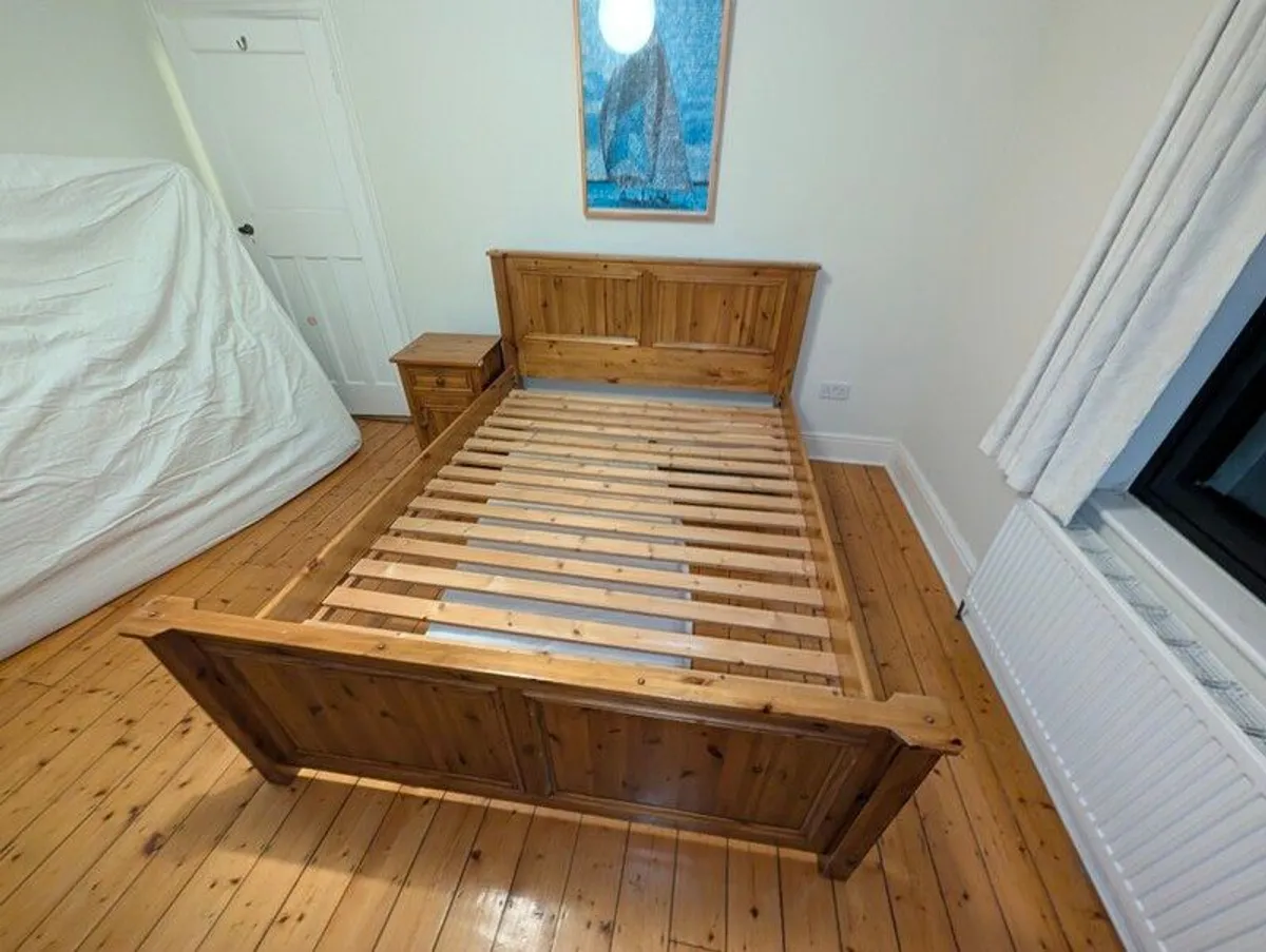 Solid Pine King Size Bedroom Set - Image 2