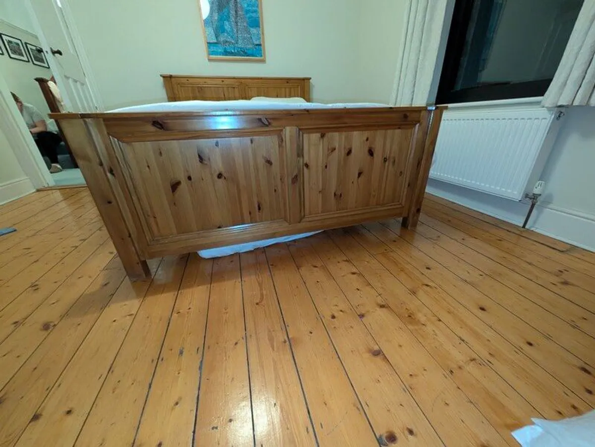 Solid Pine King Size Bedroom Set - Image 4