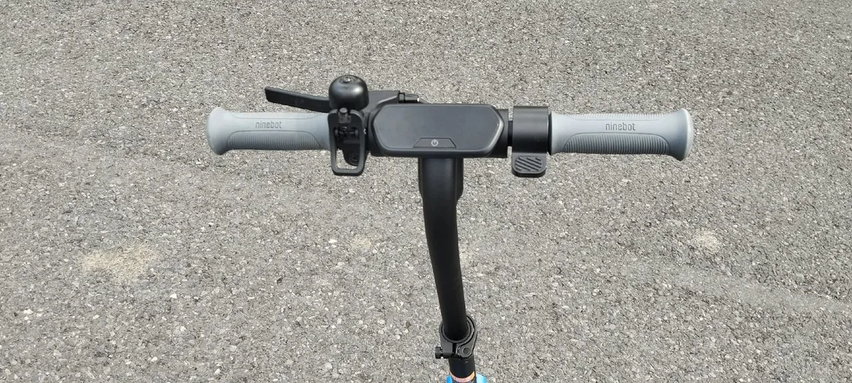 Segway Ninebot C2 Lite Electric Scooter with lock - Image 4
