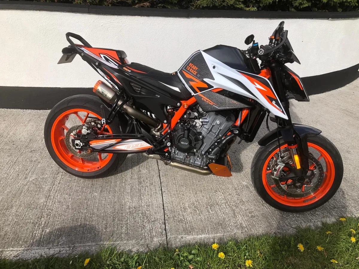 KTM SUPER DUKE 890R - Image 2