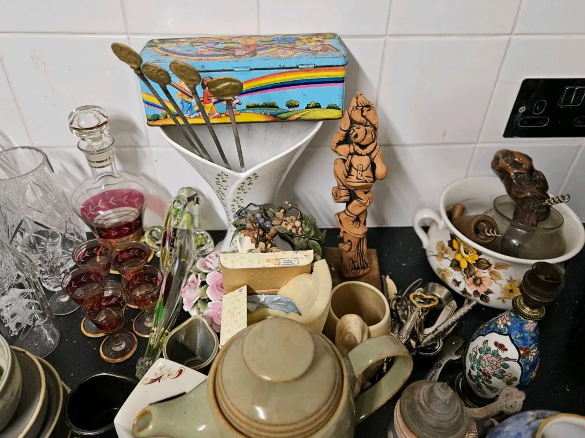 Large Bundle of Bricabrac - Image 4