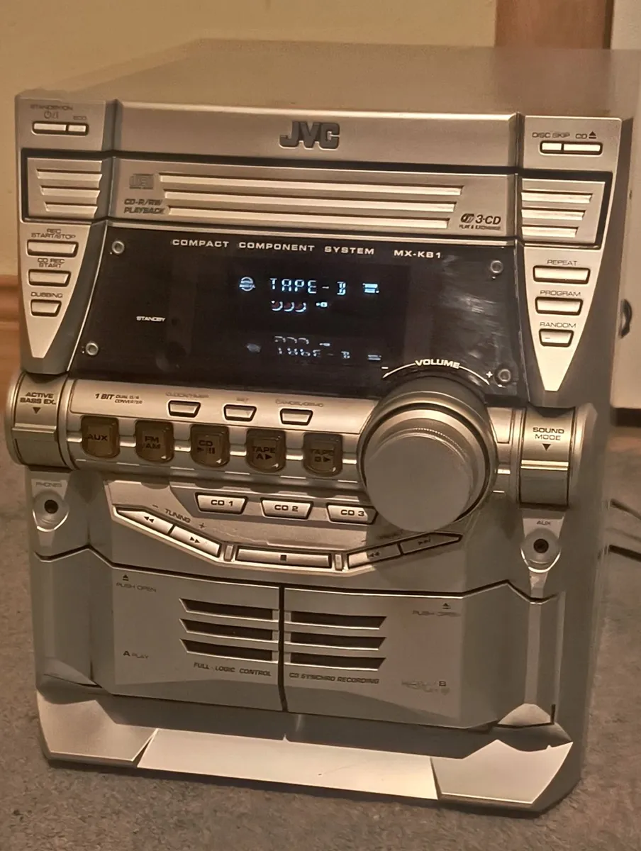 JVC Compact Component System 3-CD Fm - Image 1