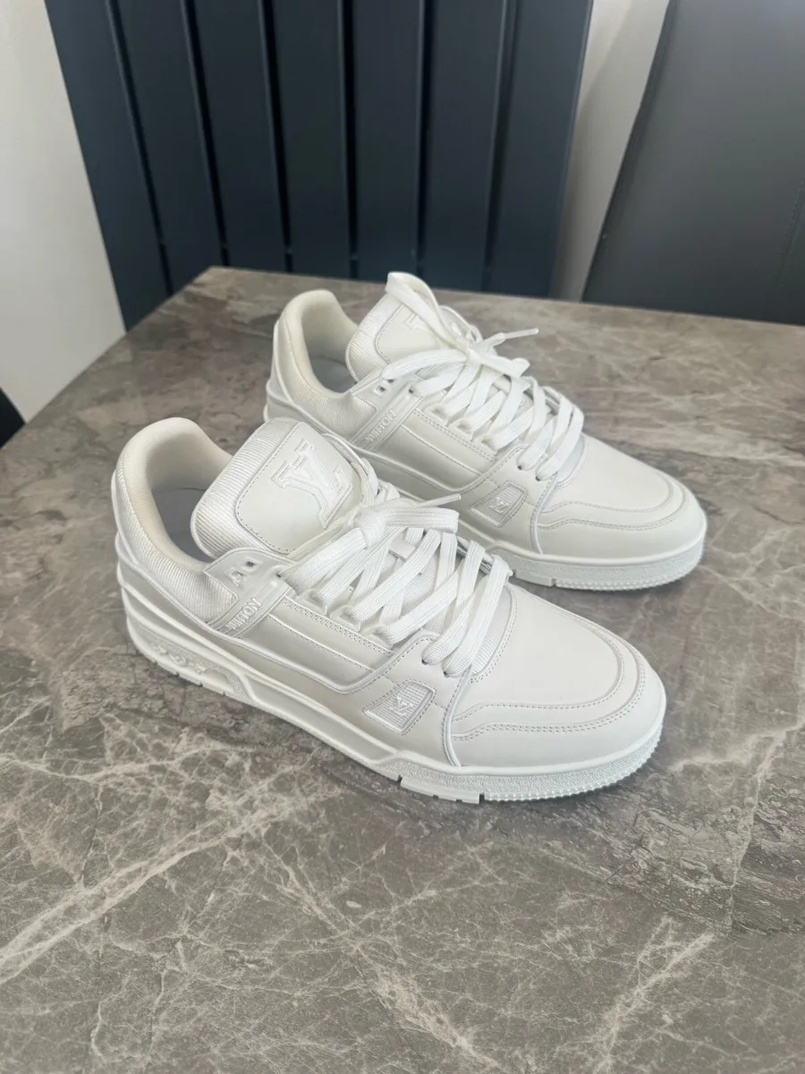 Louis Vuitton Sneakers Size UK 10 - Image 1