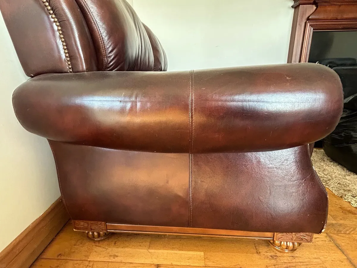 Couch - Image 3