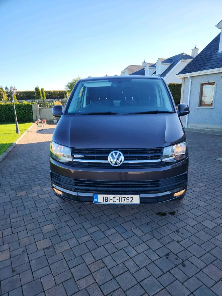 2018 VW Transporter 2.0 TDI 4 motion - Image 4
