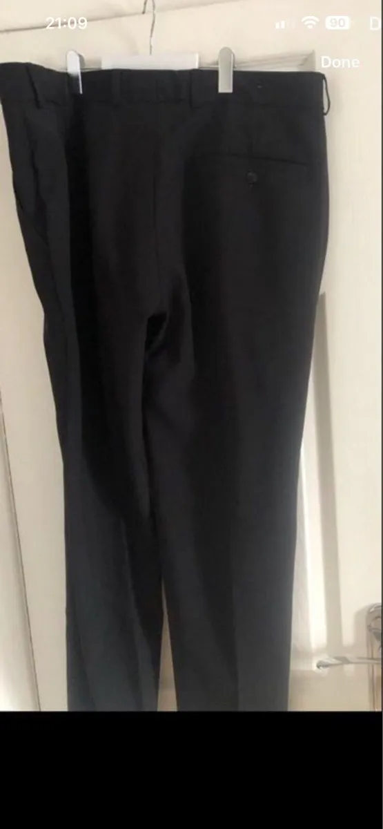 Mens black trousers W38” x L29” €8 - Image 3