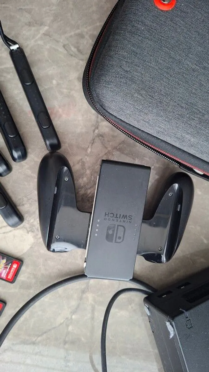Nintendo switch+Dock and more. - Image 4