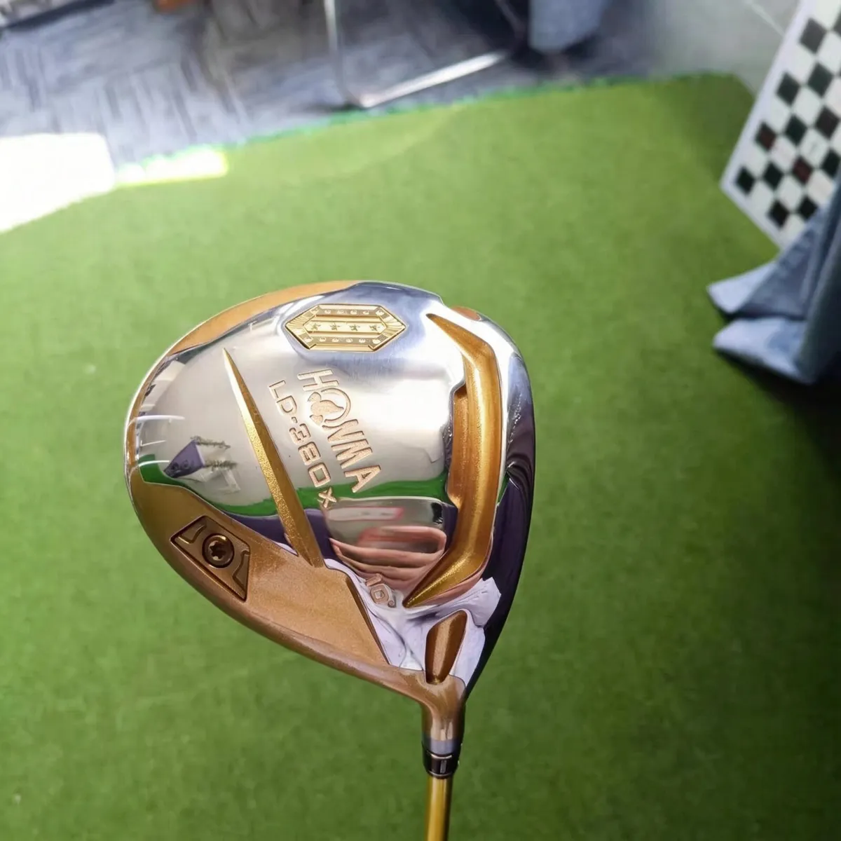 Authentic Honma Beres IS-03 4-Star Black Gold #7 I - Image 1