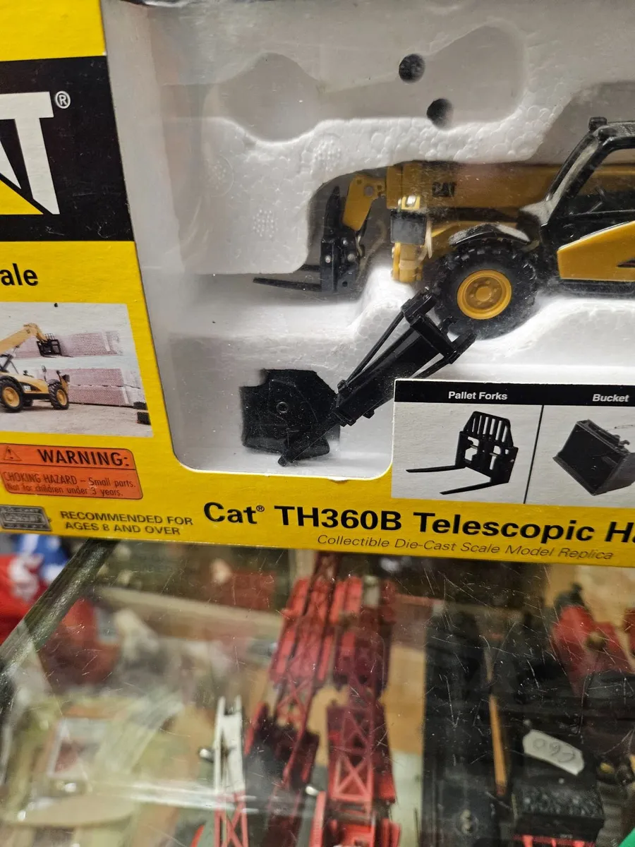 Corgi Norscot Caterpillar Teleporter - Image 4