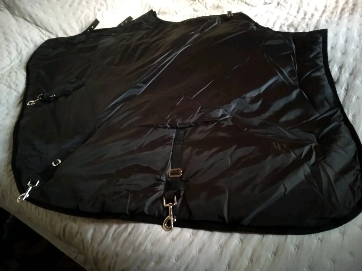 Waterproof Turnout Neck Cover.Large.Brand New - Image 3