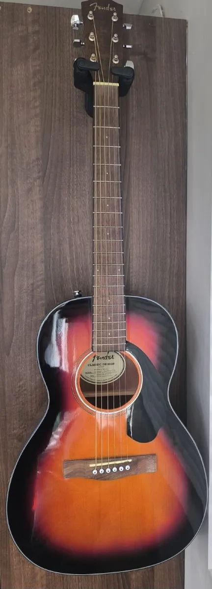 Acoustic guitar - Image 1