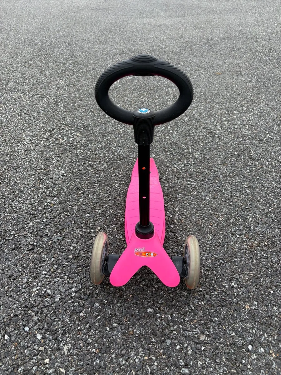 Child scooter - Pink Mini Micro 3-Wheel Scooter - Image 2
