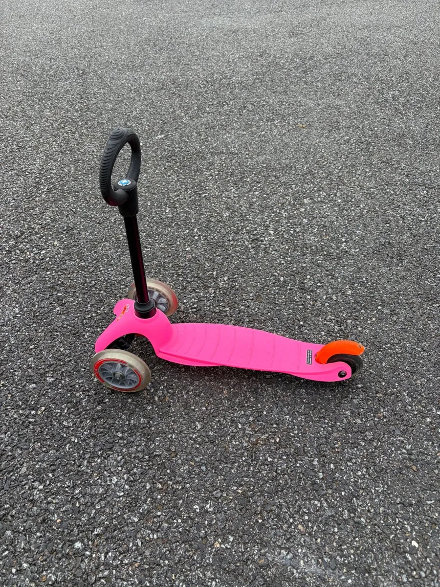 Child scooter - Pink Mini Micro 3-Wheel Scooter - Image 3