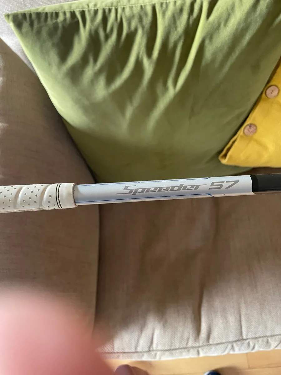 Golf club - Image 2