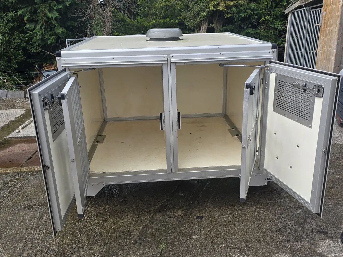 Dog trailer - Image 2
