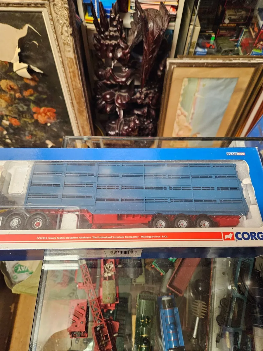 Corgi Scania Tractor Unit and Livestock Trailer 1. - Image 4