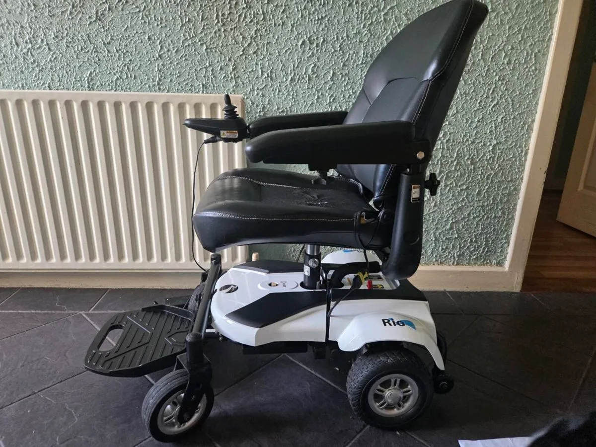 Power wheelchair - Image 3
