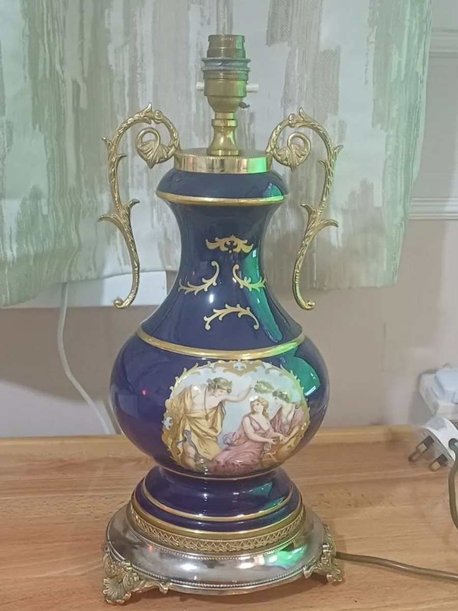 Vintage blue and gold ceramic table lamp - Image 2