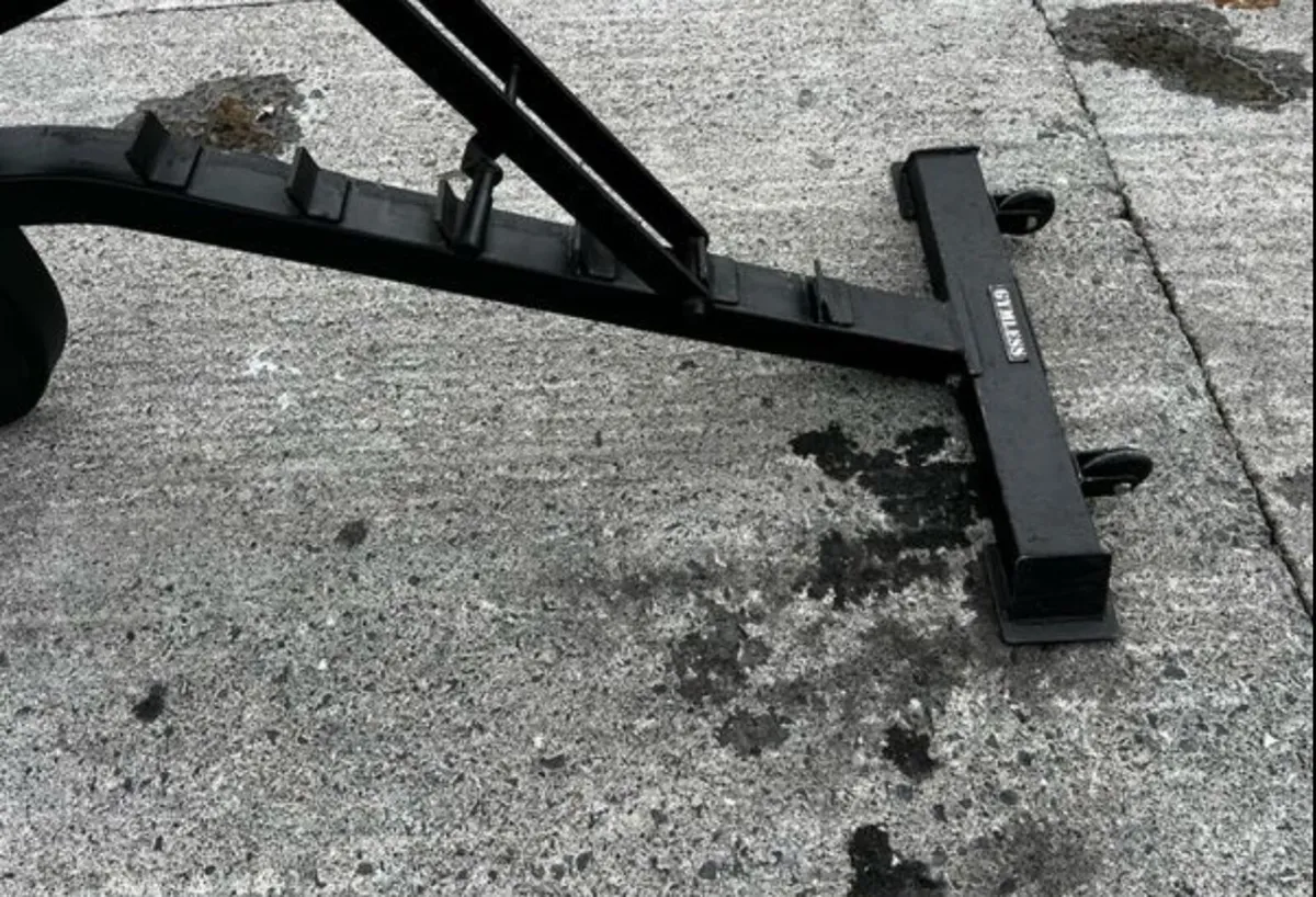 Heavey duty weight bench fully adjustable - Image 4