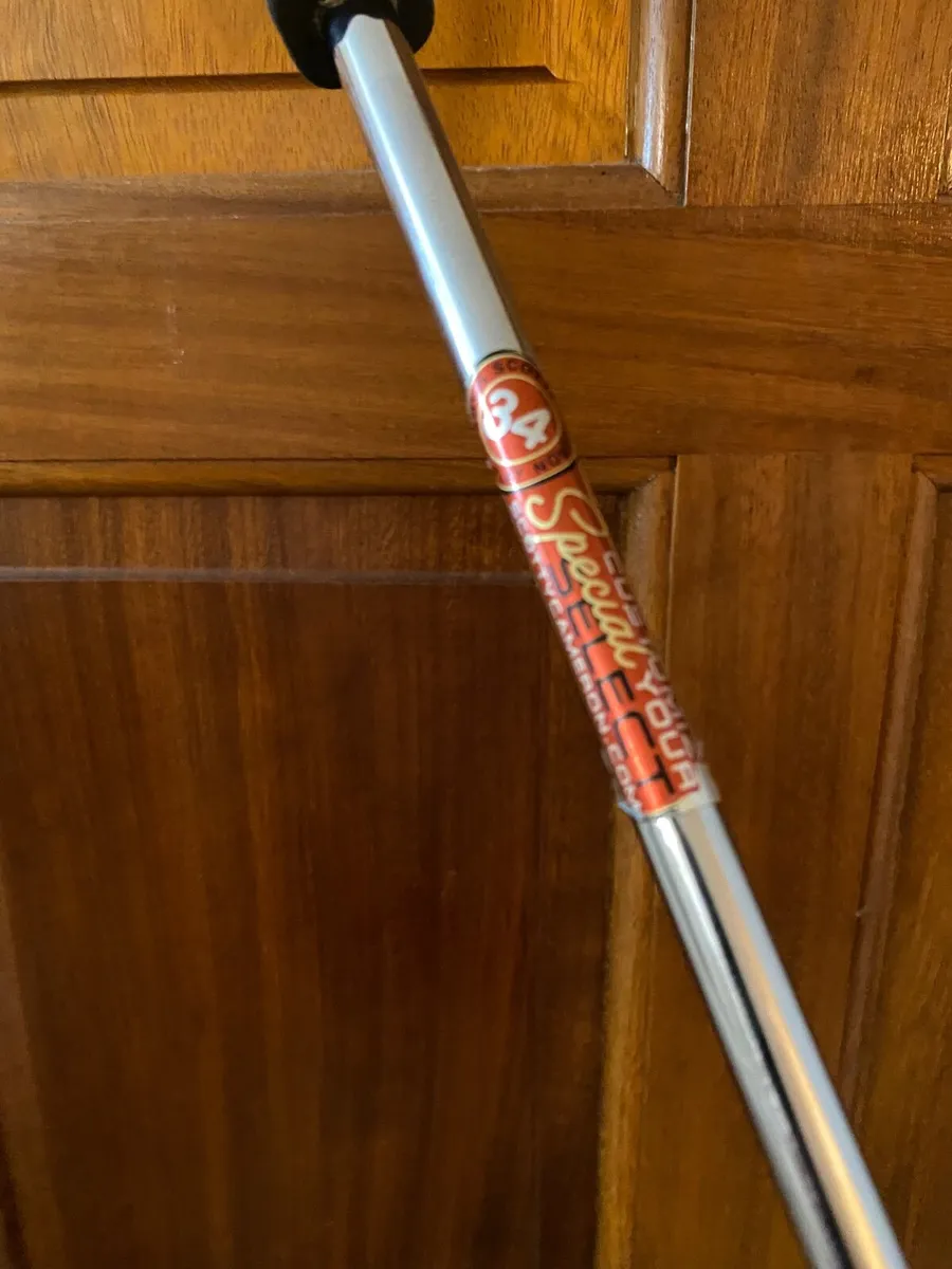 Scotty Cameron Special Select Newport 34 inch - Image 3