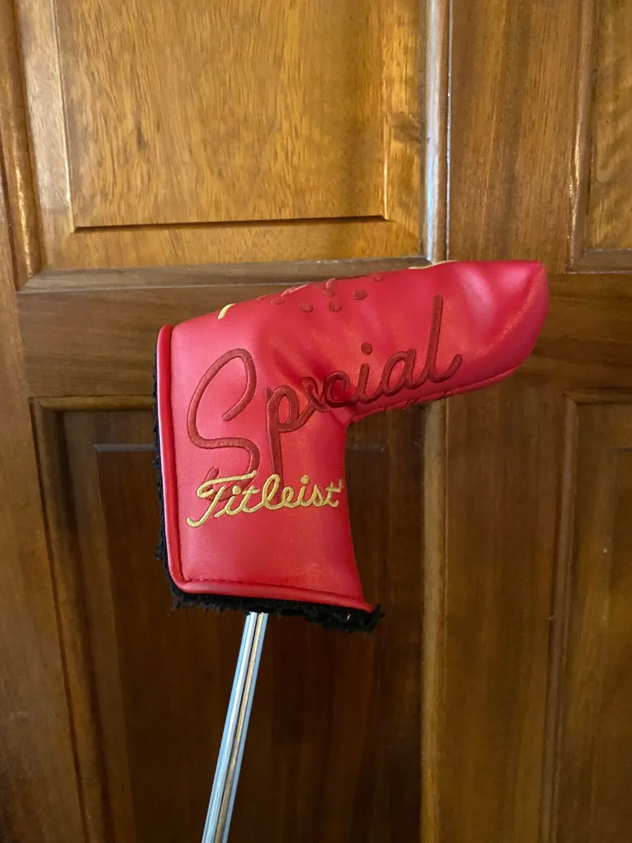 Scotty Cameron Special Select Newport 34 inch - Image 2