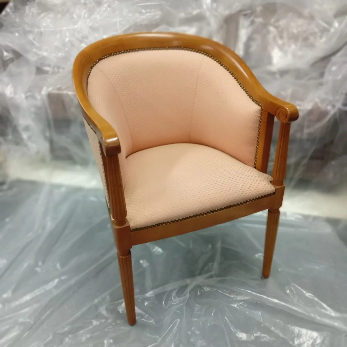 Cherrywood Tub armchair with salmon fabric - Image 1