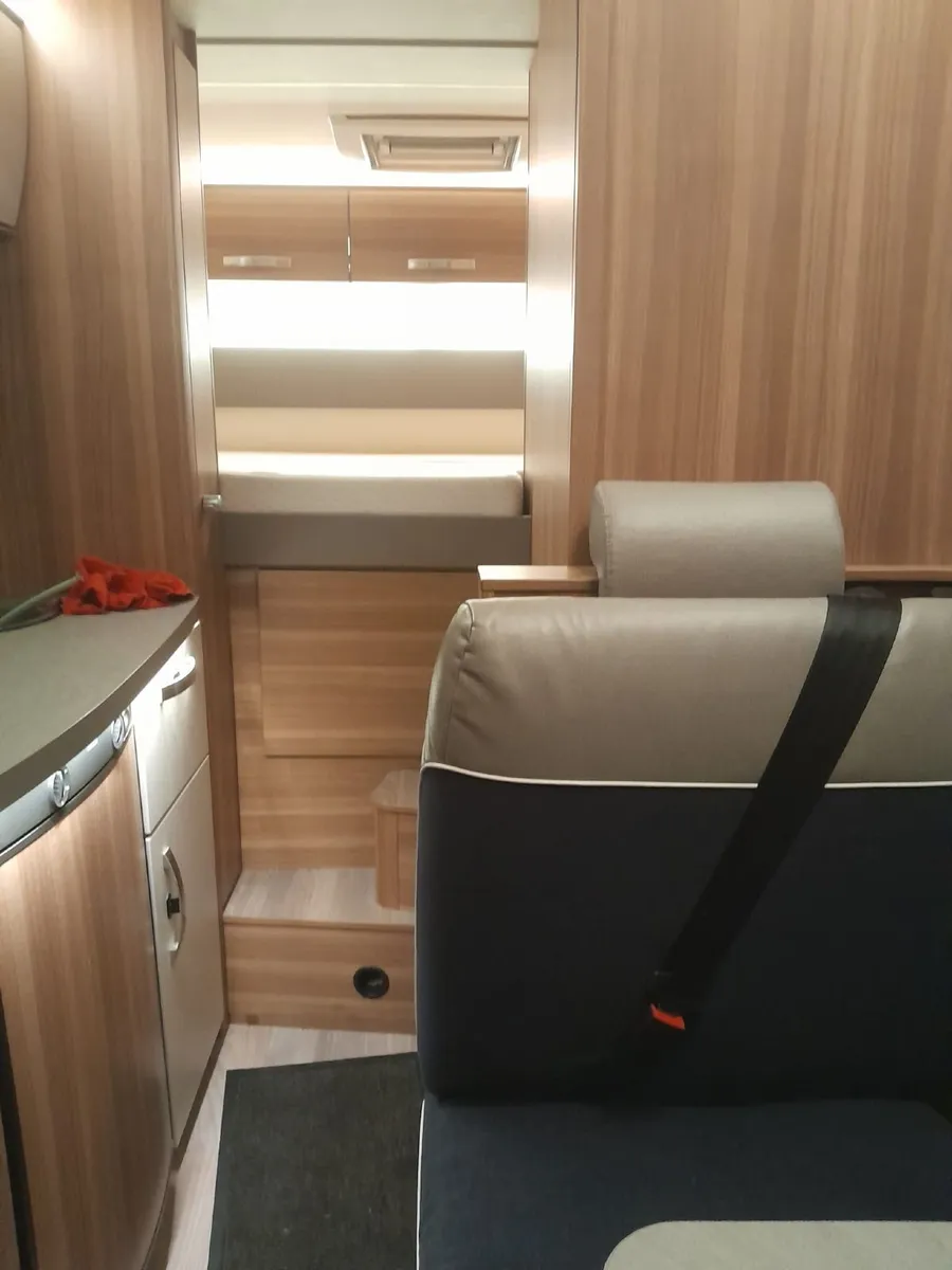 5 berth campervan - Image 3