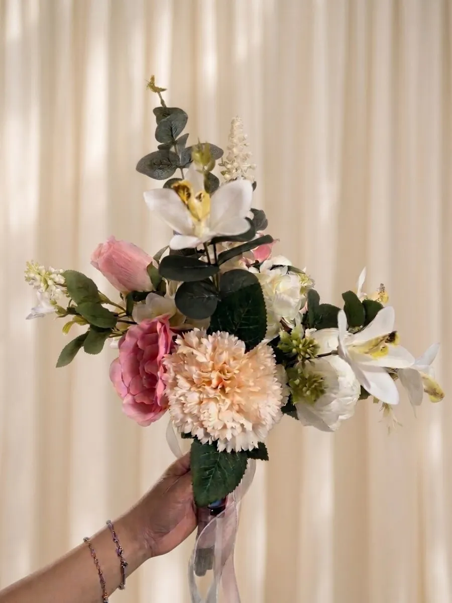 Bridal bouquet - Image 3