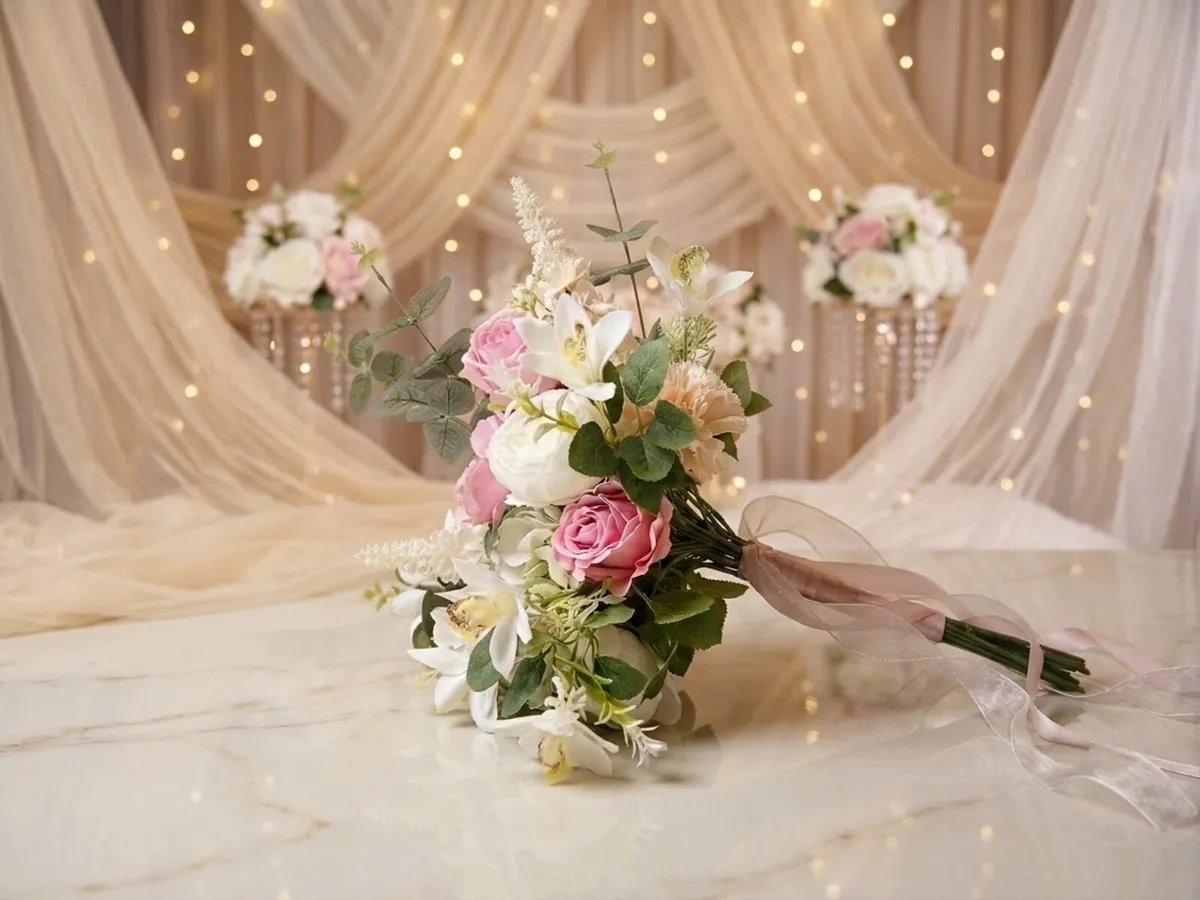 Bridal bouquet - Image 4