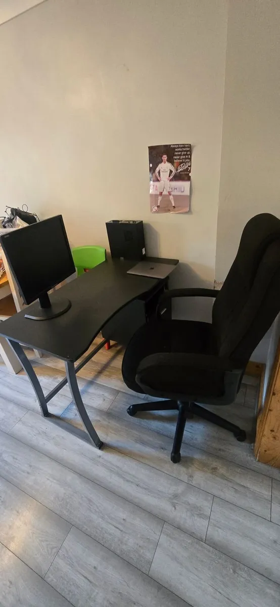 Home office desk and chairs - Image 3