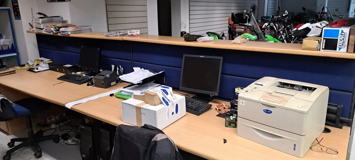 Shop counter - Image 2
