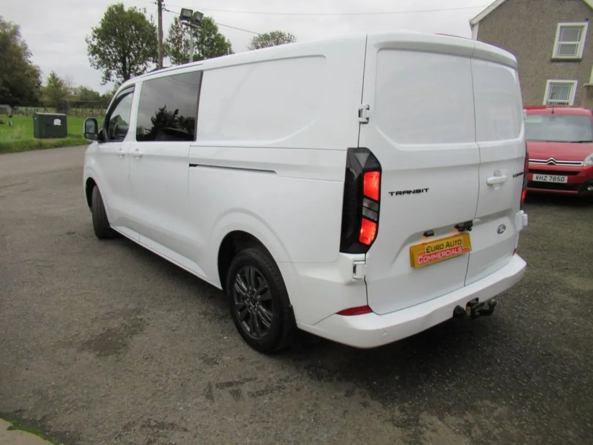 2.0 320  Limited Crew Van(170 ps) Auto Double Cab - Image 2