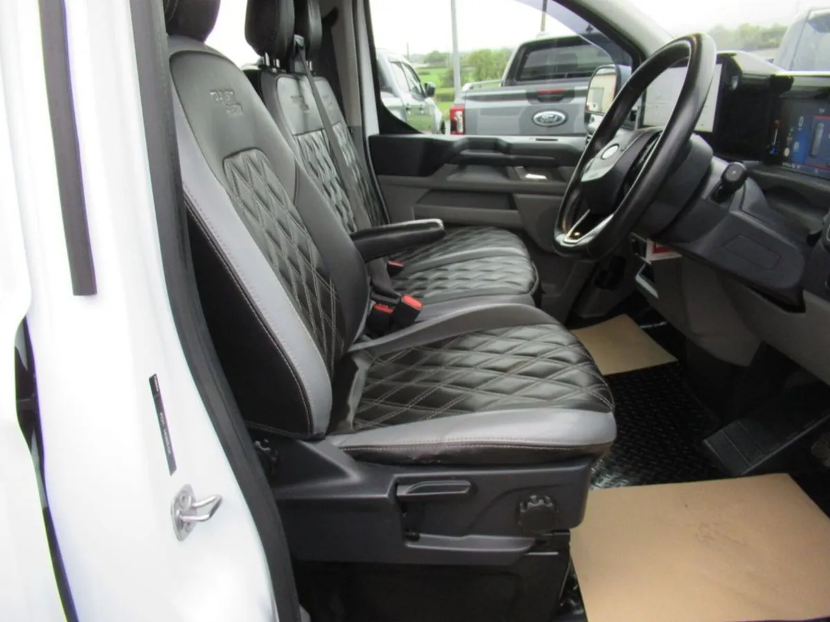 2.0 320  Limited Crew Van(170 ps) Auto Double Cab - Image 3